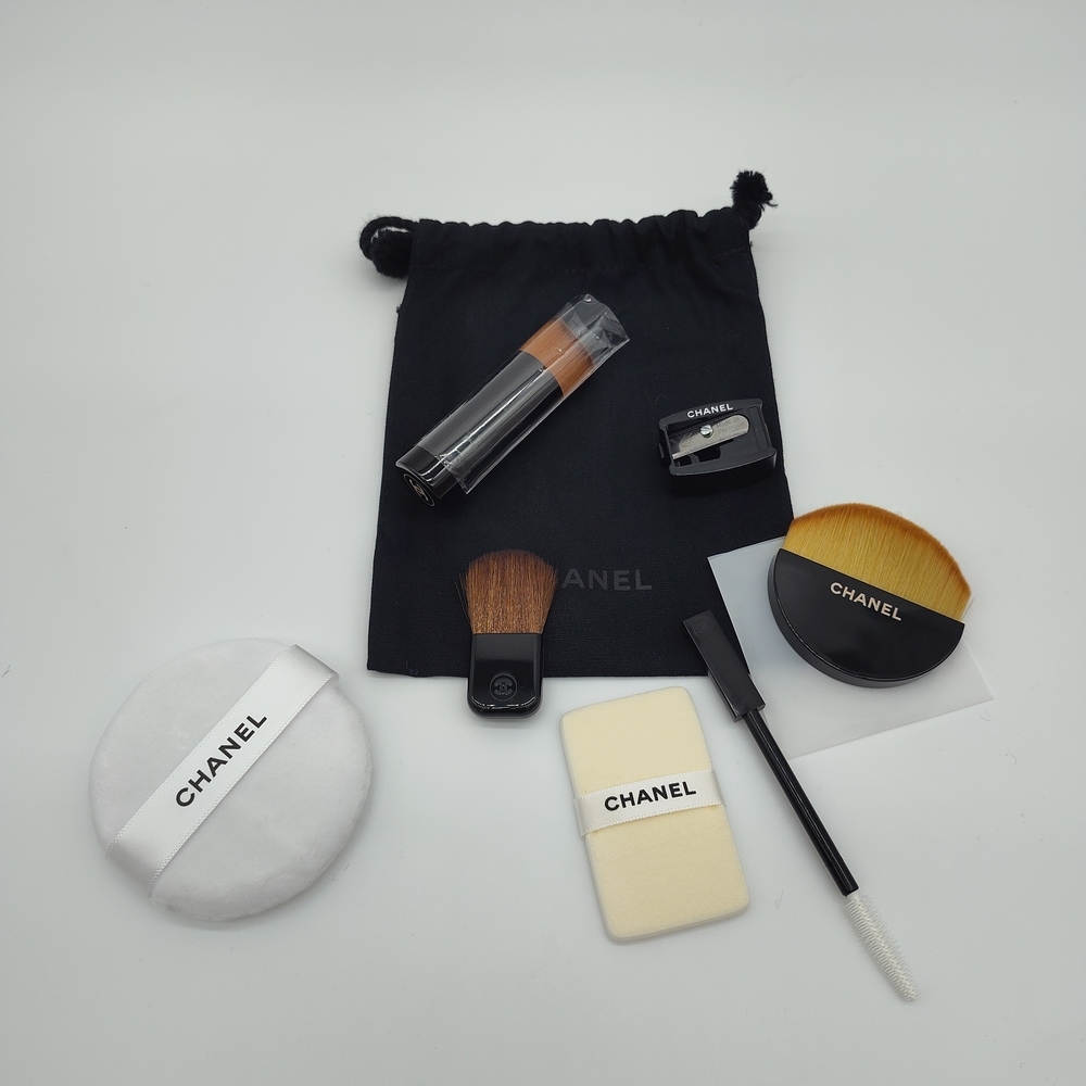 CHANEL 8pc Travel Makeup Tool Brushes Puff Sharpener Pouch Beauty Kit LAST ONE